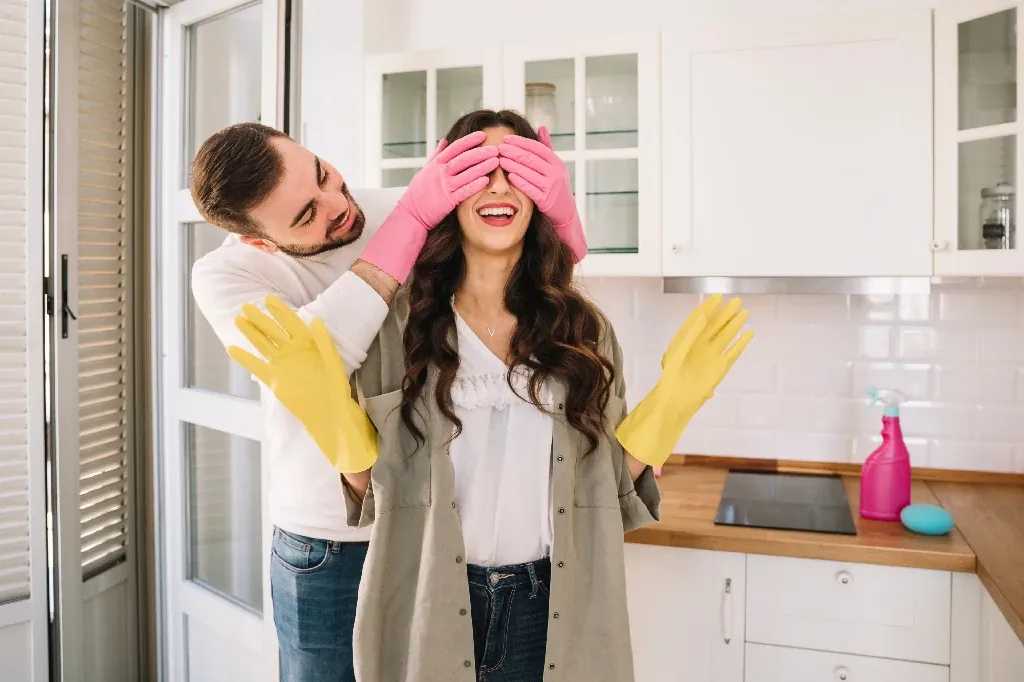 О клининговой компании Cleantobe